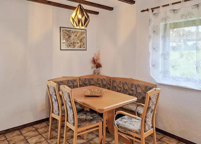 5 In Дом отдыха *